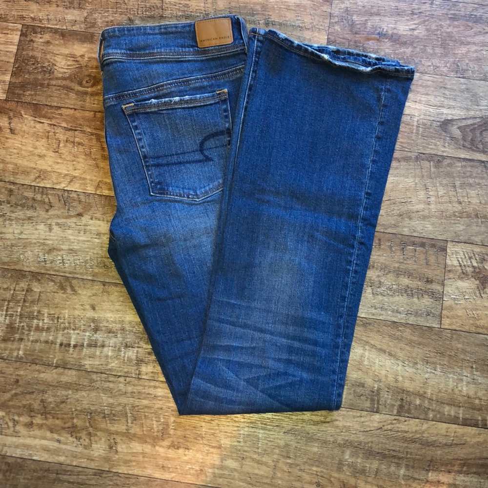 American Eagle Jeans. Size 12L. Excellent shape!